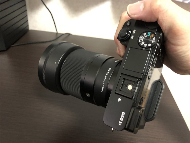 初めての単焦点レンズにオススメ「SIGMA DC DN F1.4 30mm」レビュー
